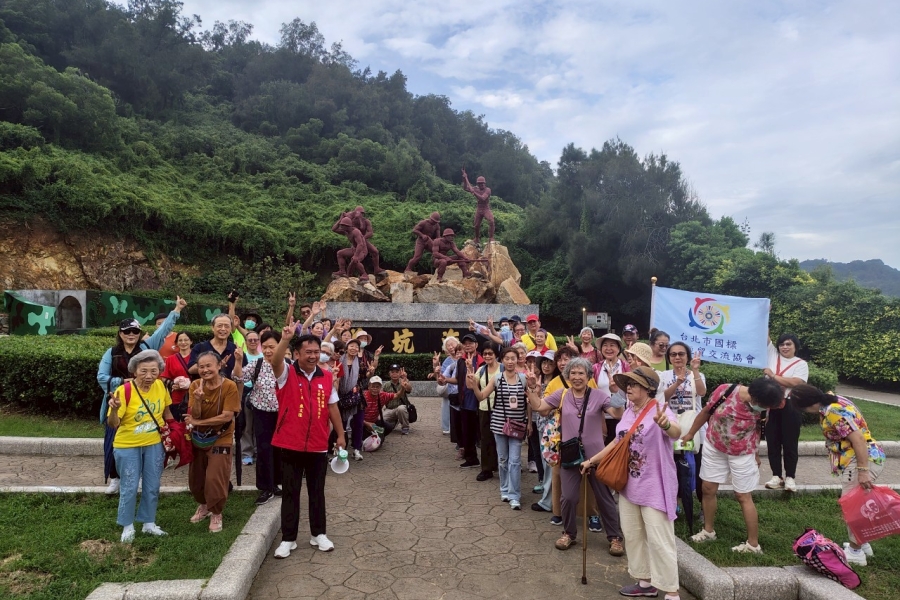 LINE_ALBUM_台北市國梁經貿文化交流協會711–13馬祖之旅_250714_240